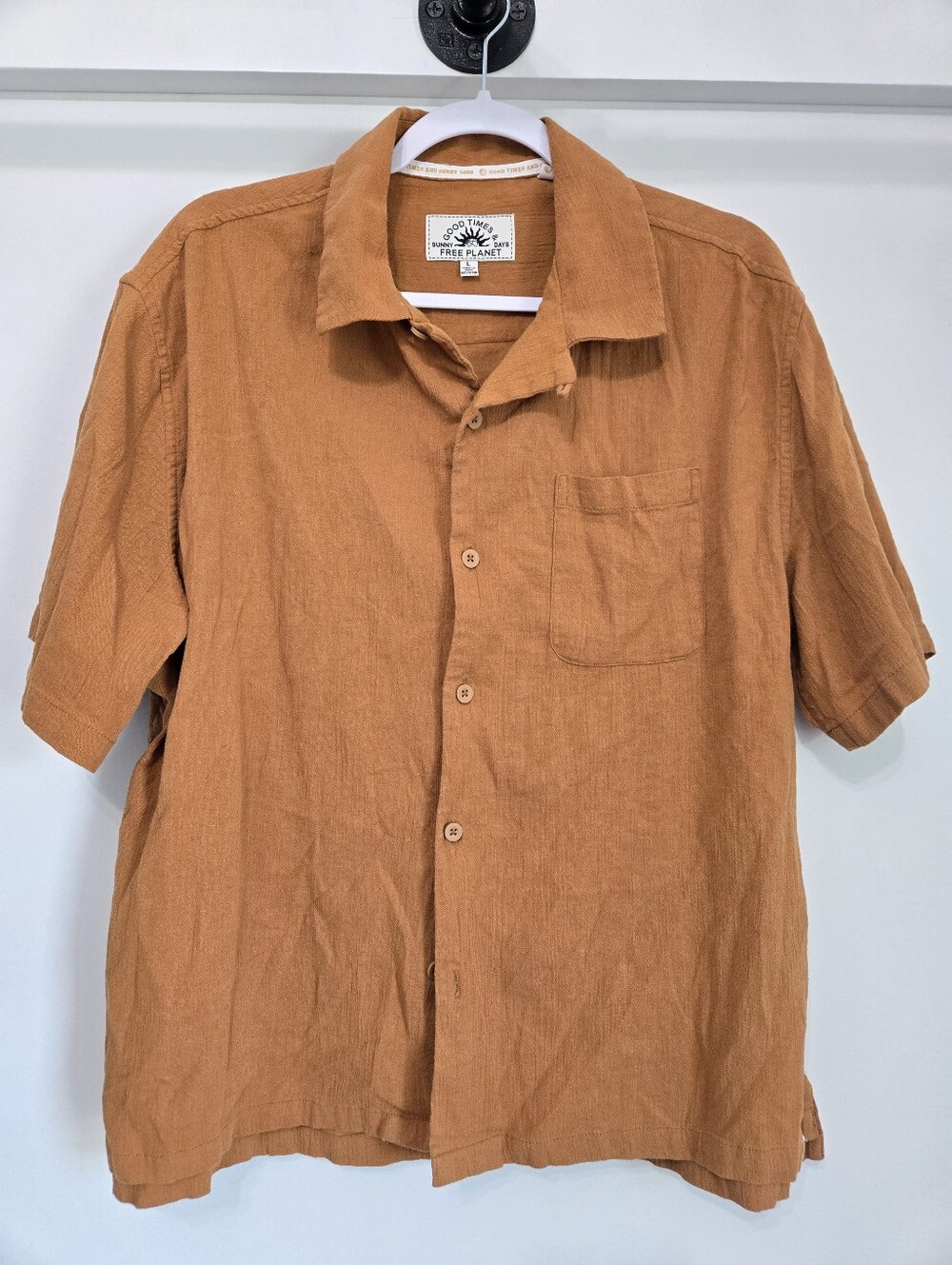 Free Planet Good Times Sunny Days 100% Cotton Short Sleeve Button Up Shirt L